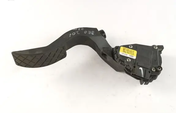 Audi A4 S4 B6 8E 8H Accelerator throttle pedal 8E1723523C 6PV00837500