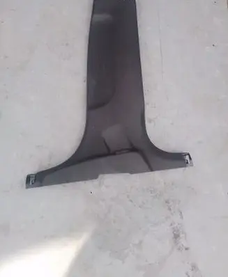 KIA Sorento (D) pillar trim (bottom) 