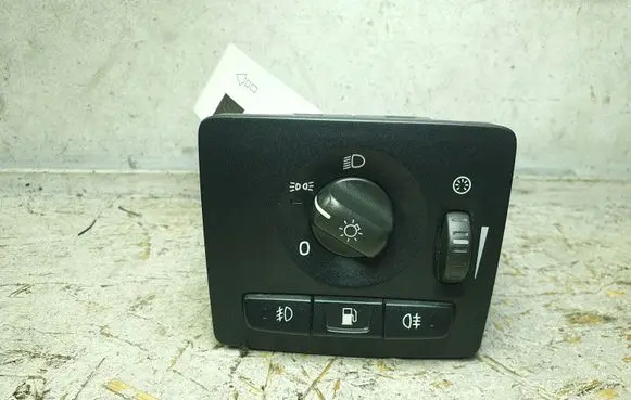 Volvo V50 Light switch 30669735