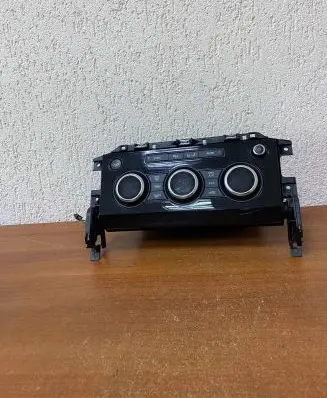 Land Rover Discovery 5 Other dashboard part HY3204268A 803