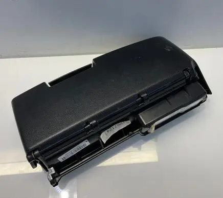 Mercedes-Benz E W212 Seat trim A2128100304 26102009 01212101001