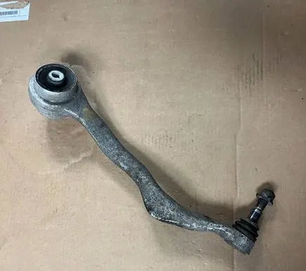 BMW 1 F20 F21 Front control arm 6855742