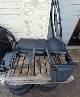 Toyota Corolla Verso AR10 Dashboard 553020F010