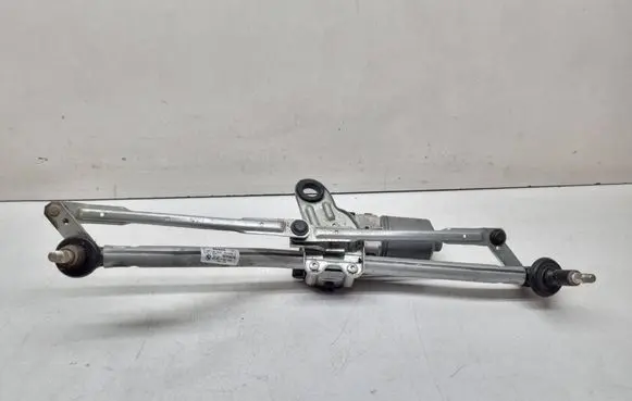 BMW X3 E83 Front wiper linkage and motor 7051669 61617051669