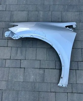Toyota Prius xw60 Fender