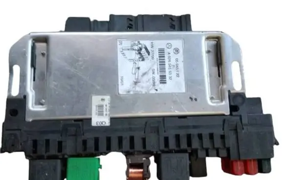 Mercedes-Benz S W220 Fuse module A0265455332 05045122
