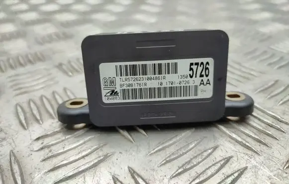 Opel Insignia A ESP acceleration yaw rate sensor 13505726