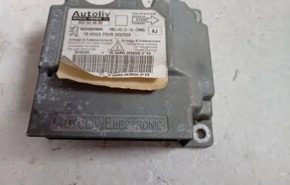 Peugeot 407 Airbag control unit/module 9655880880