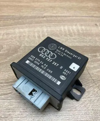 Audi A4 S4 B8 8K Light module LCM 8K0907357B