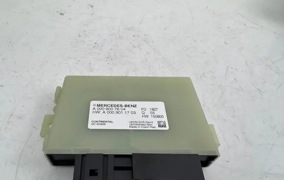 Mercedes-Benz E W213 Reducing agents exhaust control unit A0009007604 A2C18228000 A0009011703