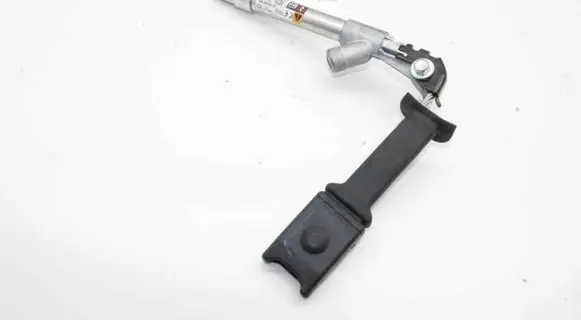 Tesla Model X Front seatbelt buckle 100526505F