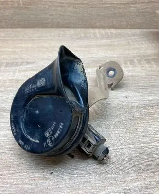 Volkswagen PASSAT B6 Horn signal 3C0951221 WITHPLUG