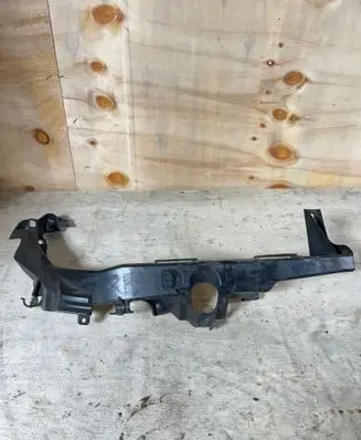 BMW 3 E90 E91 Headlight/headlamp mounting bracket 7138402 51647138402