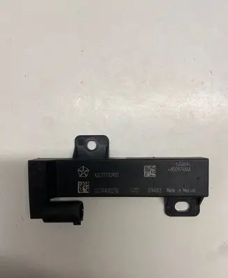 Jeep Grand Cherokee WL Keyless (KESSY) go control unit/module 68509794AA A2C77770900 023AA0027Q