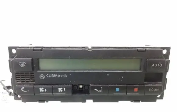 Volkswagen Golf IV Climate control unit