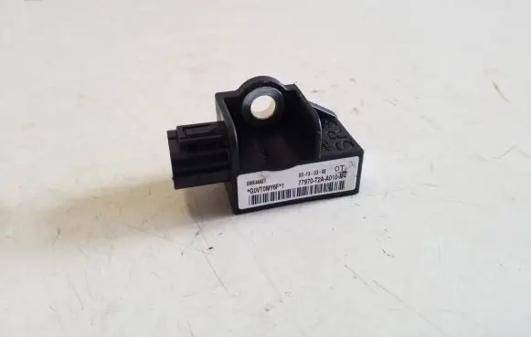 Honda CR-V Airbag deployment crash/impact sensor 77970T2AA010M4