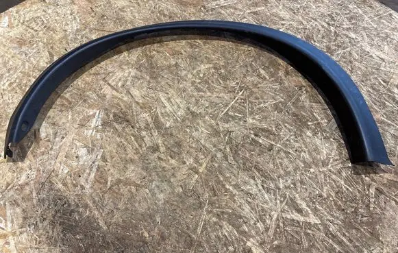 Nissan Juke I F15 Front arch trim 638611KA6A