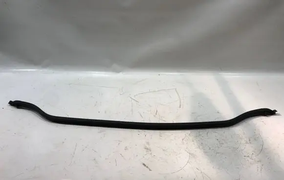 Jeep Grand Cherokee Engine compartment rubber 