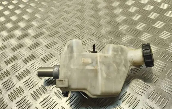 Mazda 2 Master brake cylinder 03350884941