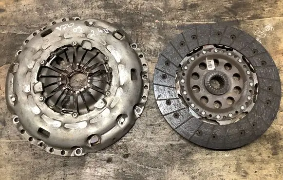 Volvo V70 Clutch set kit 5F6N7550AB 30783020 30735828