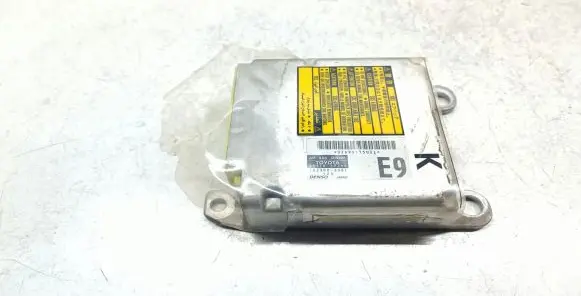 Toyota Prius (XW20) Airbag control unit/module 8917047390 1523006951
