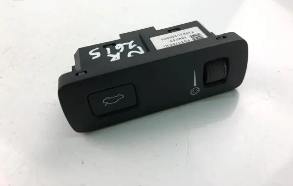 Volvo XC90 ESP (stability program) switch 31376510