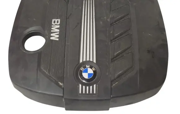 BMW 5 F10 F11 Engine cover (trim) 7802847