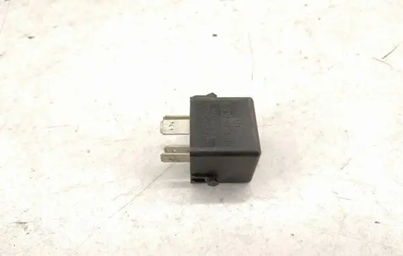 Mercedes-Benz A W168 Cruise control relay A0025421319 0025421319