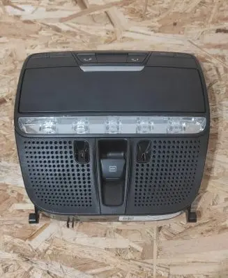 Mercedes-Benz GLC X253 C253 Front seat light A0008275323 A0009018503 A0009008407