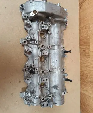 Mercedes-Benz GLC X253 C253 Rocker cam cover A2760162700