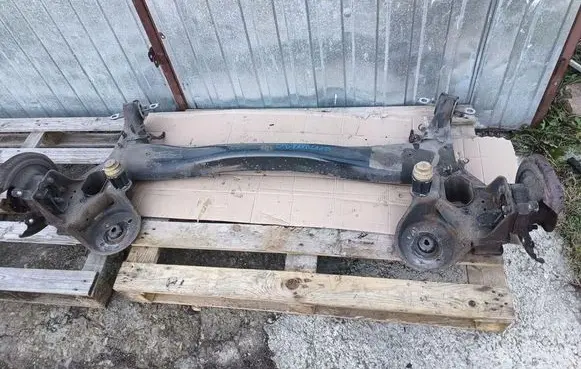Opel Grandland X Rear axle beam 
