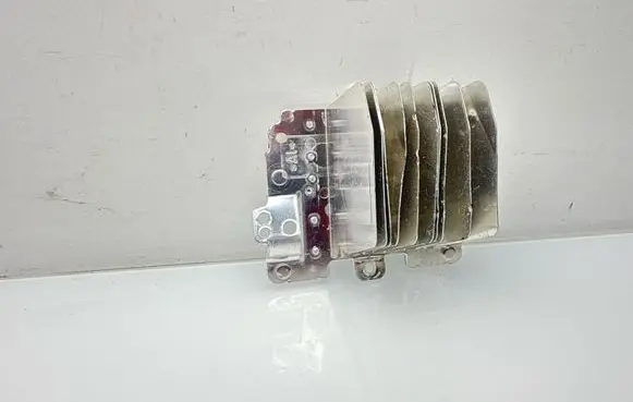 BMW 3 G20 G21 Headlight/headlamp bulb 23283700