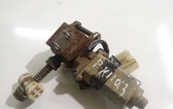 Nissan Pathfinder R51 Seat adjustment motor 