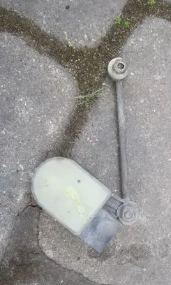 Maserati Quattroporte Headlight/headlamp level sensor 51757670