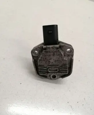 Volkswagen PASSAT B6 Oil level sensor 1J0907660C