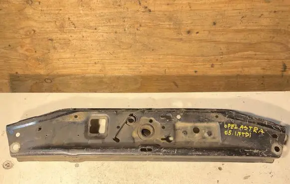 Opel Astra H Top upper radiator support slam panel