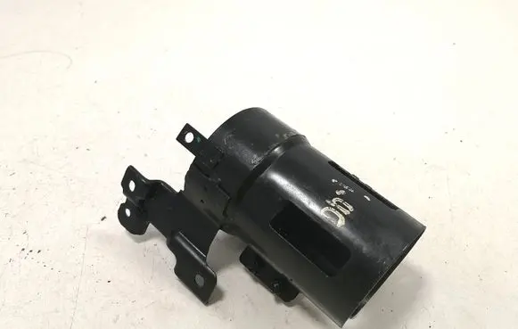 Hyundai i40 Fuel filter bracket/mount holder 