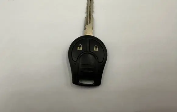 Nissan Note (E12) Ignition key/card 