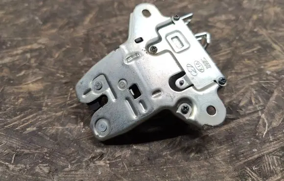 KIA Optima Tailgate/trunk/boot lock/catch/latch
