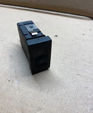 Volkswagen PASSAT B5 Seat heating switch 3B0963564A
