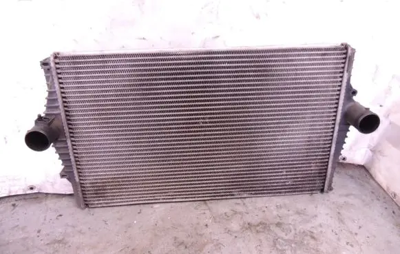 Volvo S60 Intercooler radiator 30748809 989580C D234
