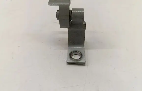 Volkswagen T-Roc Front door lower hinge 