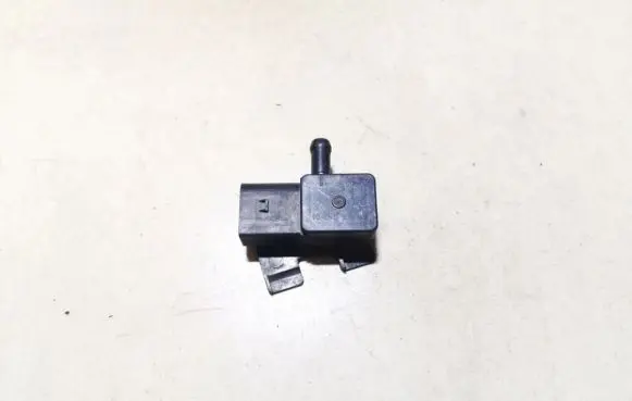 BMW 3 E90 E91 Air pressure sensor 780515201 7805152-01