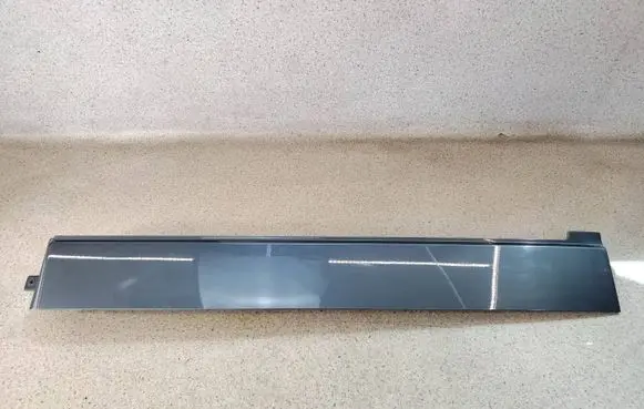 Volkswagen Transporter - Caravelle T5 Sliding door rail trim 7H1843796H58A 7H1843796H