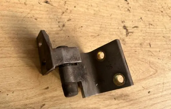 Peugeot 406 Front door upper hinge