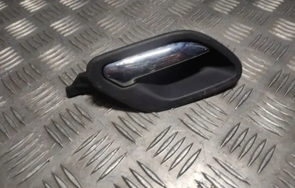 BMW 5 E39 Rear door interior handle 8125514