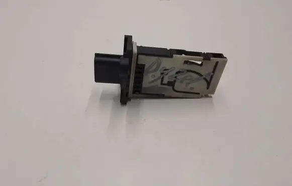 Nissan Qashqai Mass air flow meter 226807131R 352014232 93450753