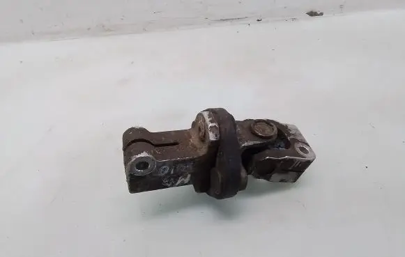 Mercedes-Benz E W210 Steering column universal joint