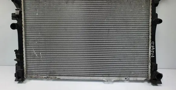 Mercedes-Benz B W246 W242 Coolant radiator