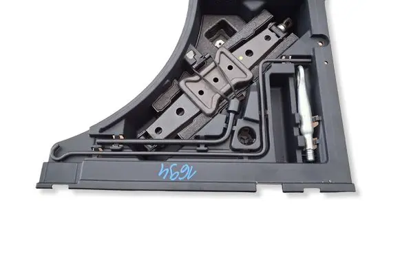 Lexus RX 450H Tool set 6499148040